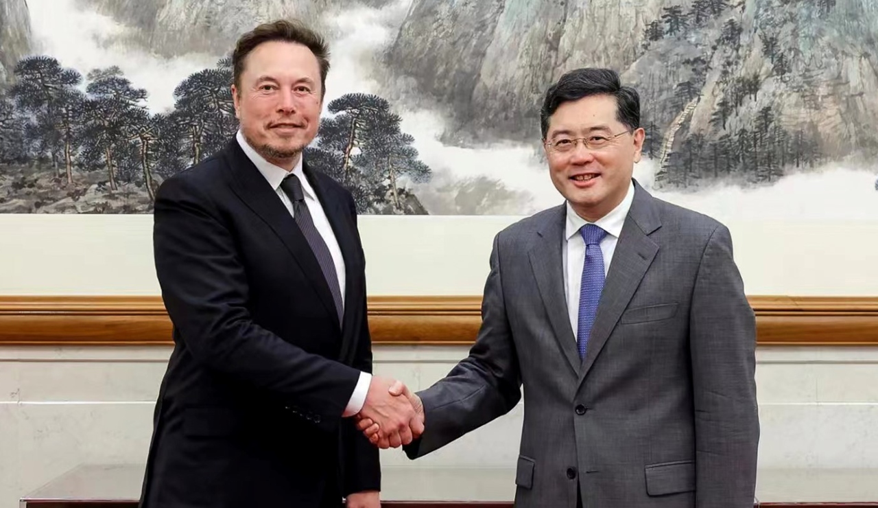 Elon Musk elogia la “vitalidad” de China y confía en su mercado