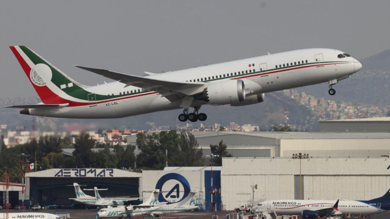 Ya llegó el avión presidencial a Tayikistán, confirma AMLO