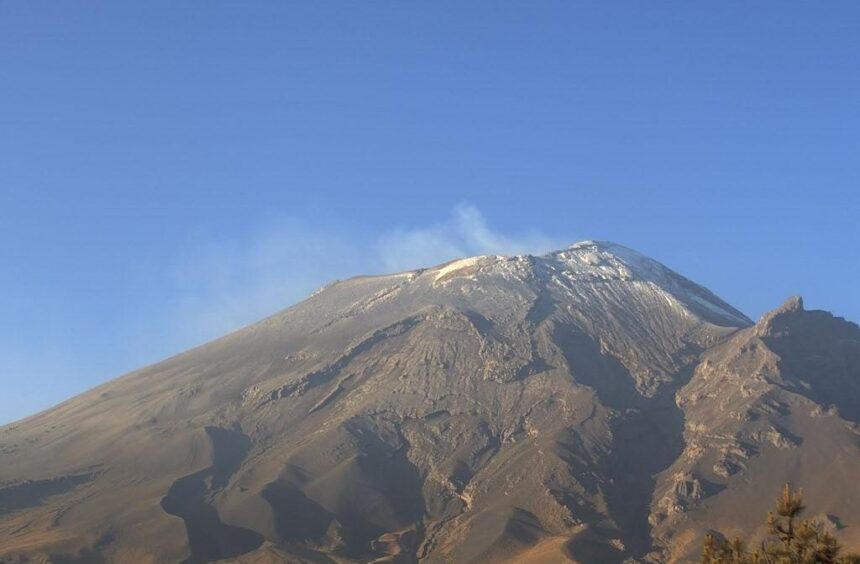 Semáforo de alerta volcánica se mantiene en Amarillo Fase 3, reporta Sergio Salomón