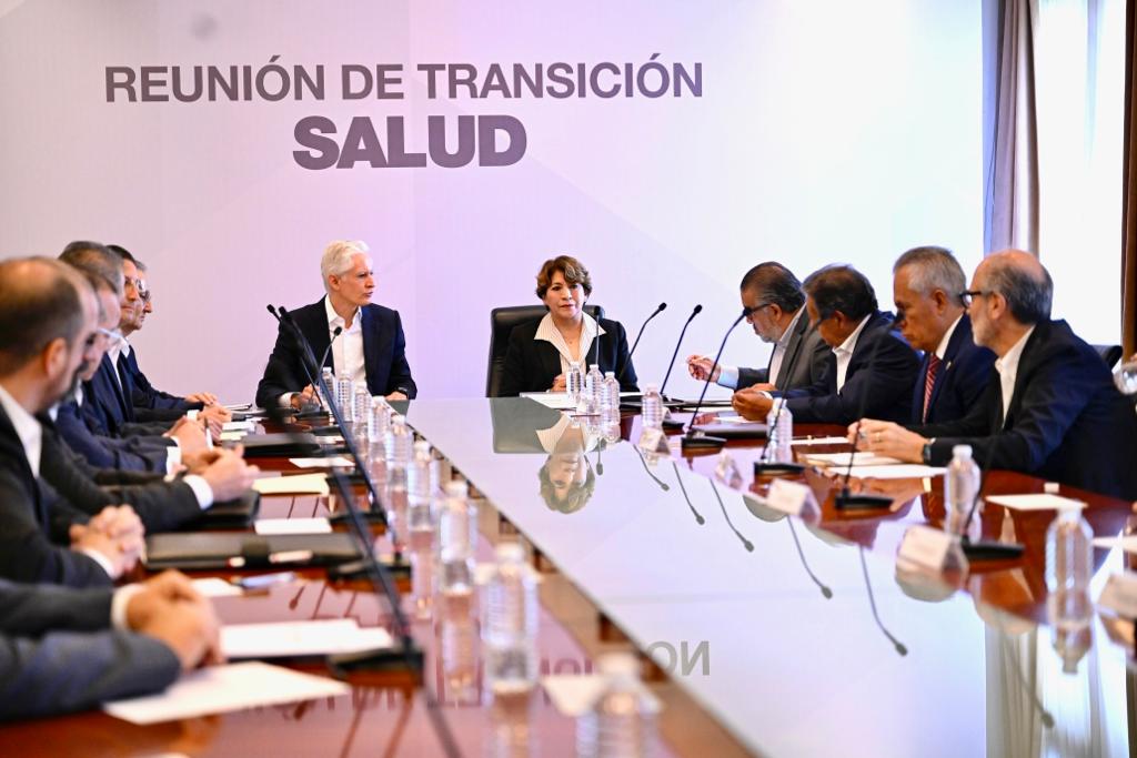 Delfina Gómez, Gobernadora Electa del Estado de México, aborda temas de salud en segunda reunión de transición