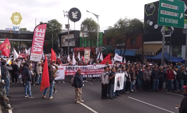 Bloqueos y protestas paralizan tráfico en Ciudad de México