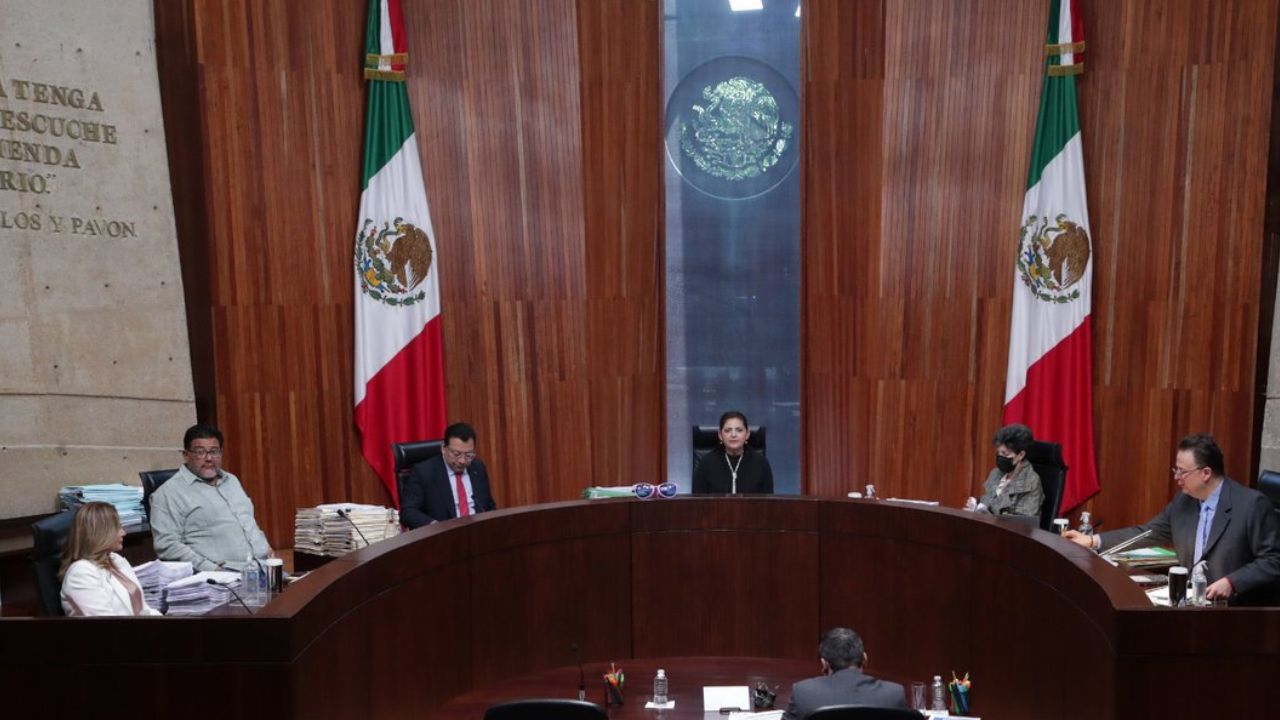 TEPJF valida elección presidencial y desestima impugnaciones de la oposición