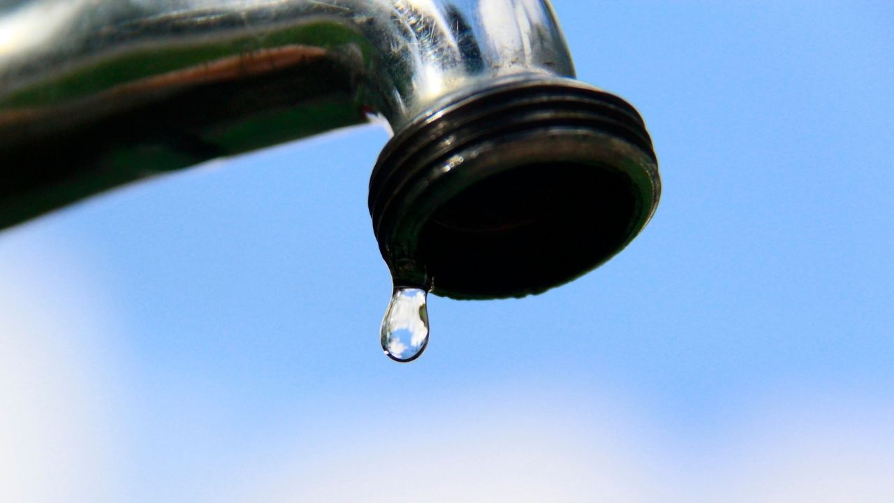 Advirte Sacmex por baja presión de agua en la CDMX; pide adoptar medidas