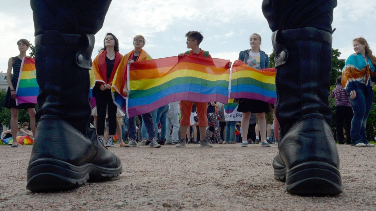 Rusia quiere prohibr “el movimiento internacional LGBT” por “extremista”