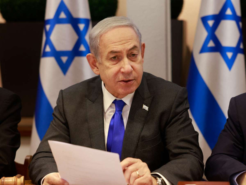 Familias de rehenes israelíes abuchean a Netanyahu durante discurso en el Parlamento