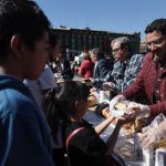 Tras cinco días bajo los escombros hallan a mujer de 90 años