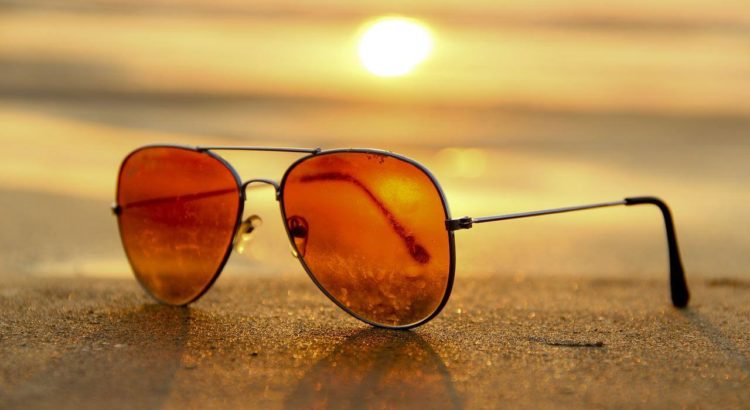 Protección de Rayos UV, cuidado esencial de la vista durante este periodo vacacional