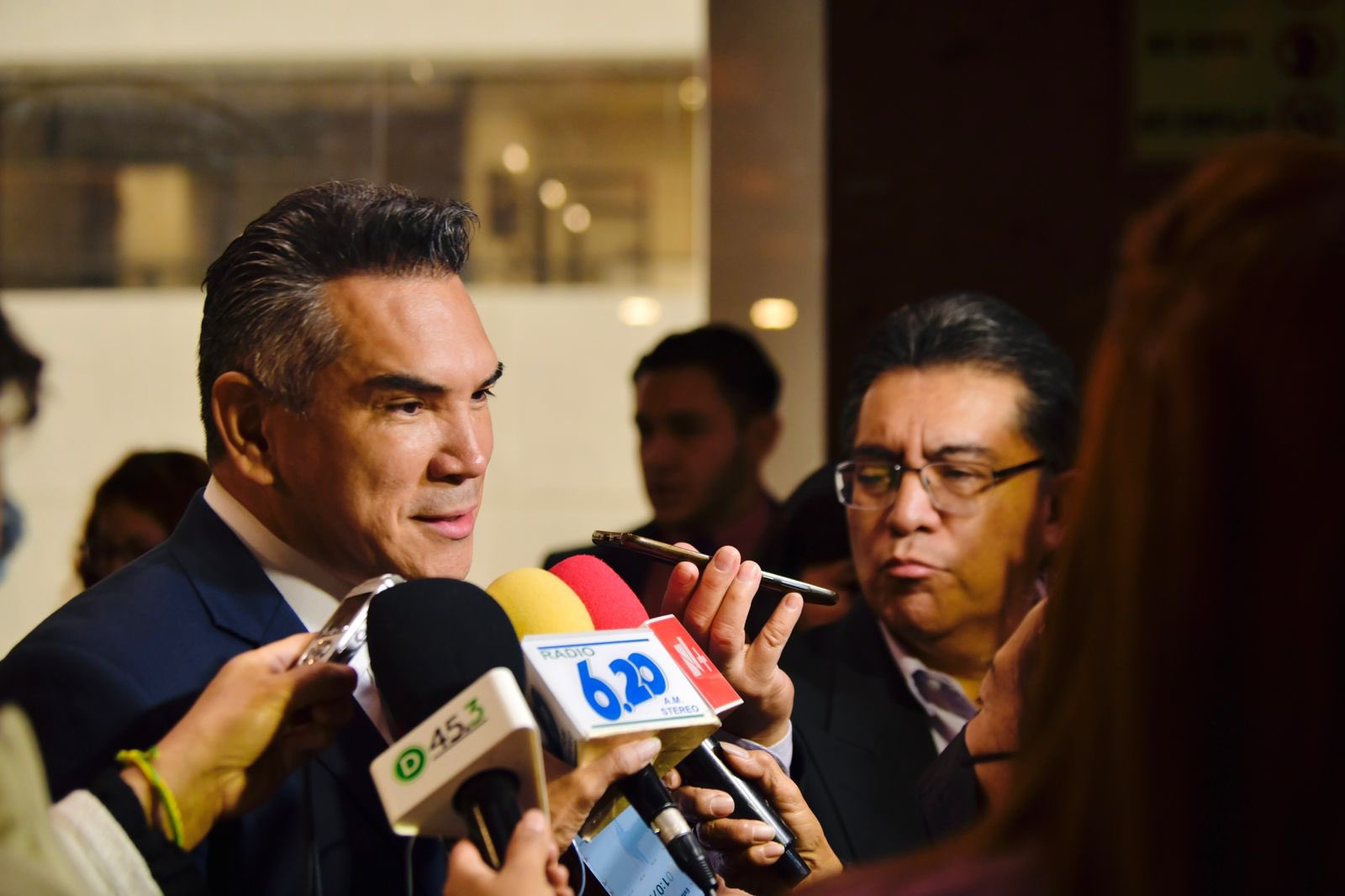 La del 2 de junio de será la elección más vigilada por observadores internacionales: Alejandro Moreno