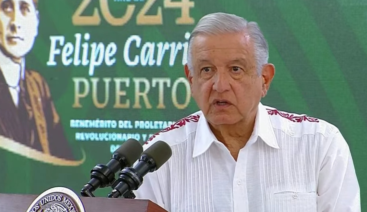 AMLO pide a FGR no investigar ‘portazo’ a Palacio Nacional; pedirá ‘coperacha’ para repararla