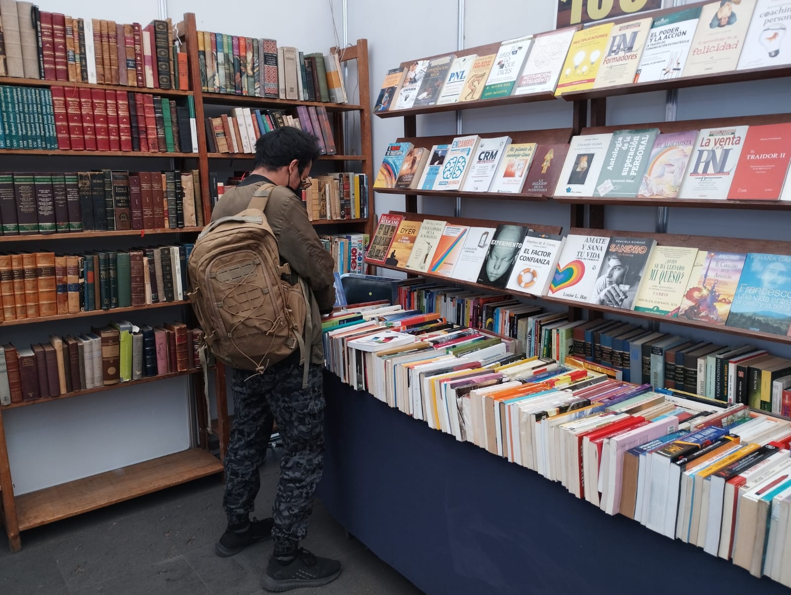 La III Feria Internacional del Libro de Coyoacán (FILCO) se desarrolla en la Plaza Hidalgo, con más de 340 actividades literarias, artísticas y culturales para toda la familia