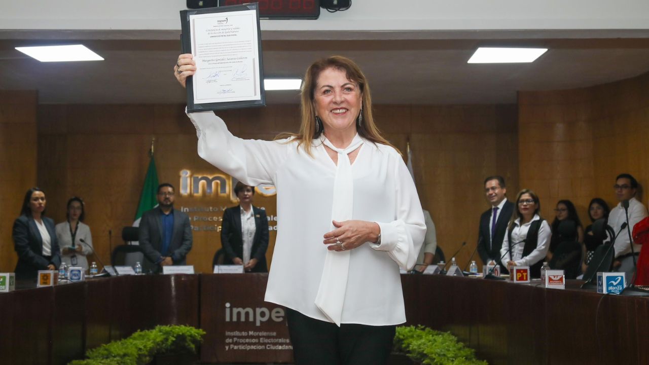 Dan constancia a Margarita González como gobernadora electa de Morelos