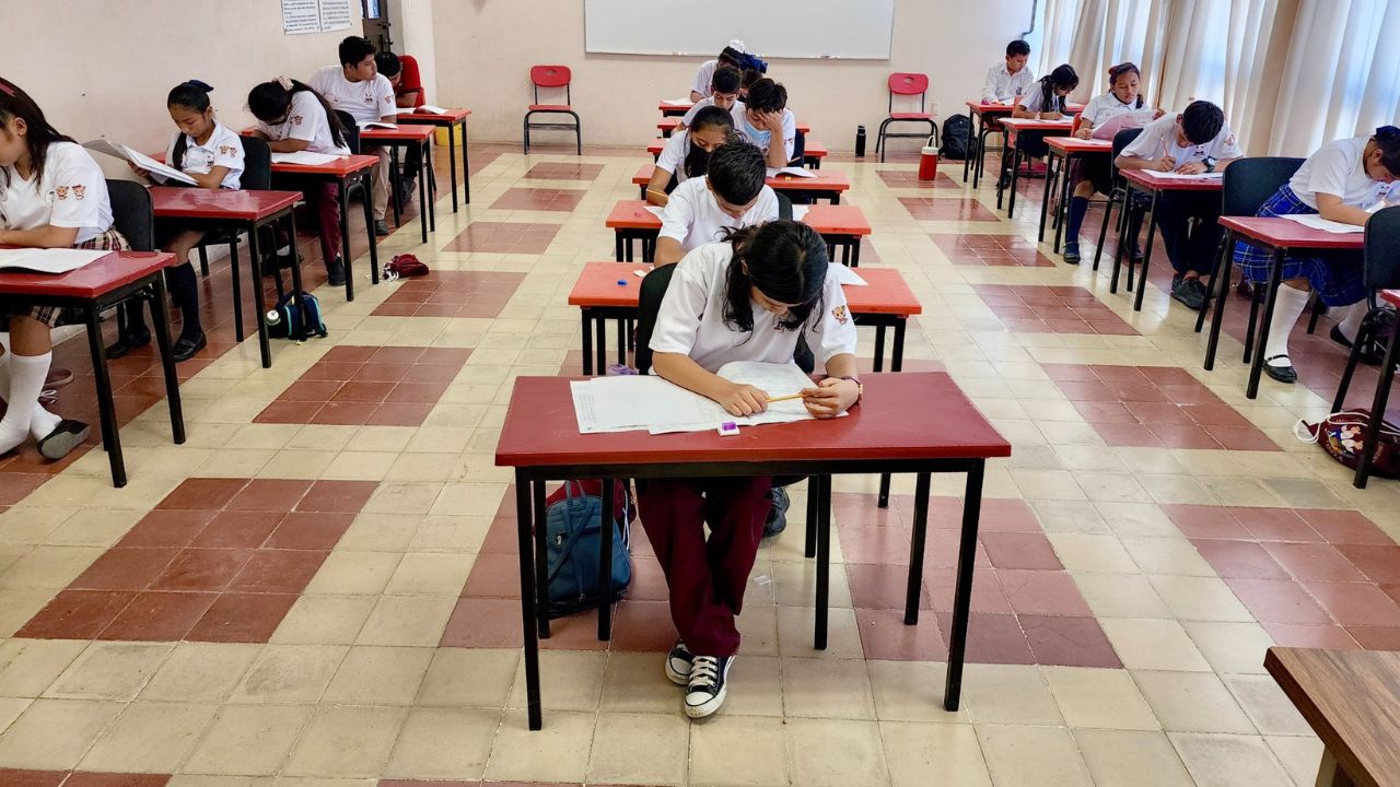 Suspenden clases en Campeche ante amenaza de ciclón tropical