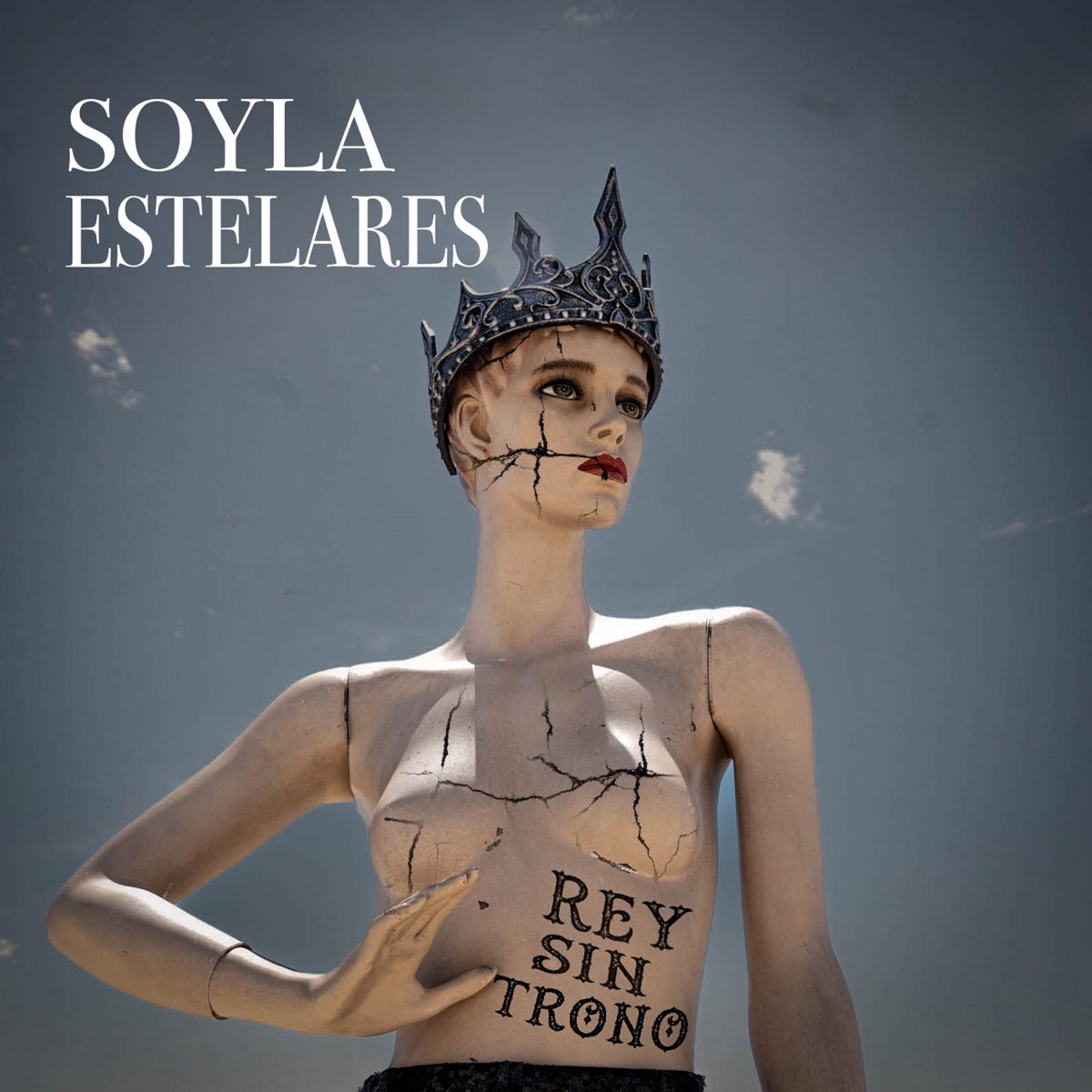 SOYLA LANZA nuevo single junto a la mítica banda Argentina “ESTELARES» en México