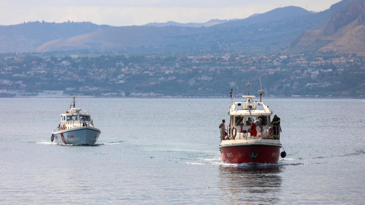 Hallan dos cuerpos tras naufragio de yate de magnate británico en Italia