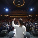 AMLO pide a atletas paralímpicos no presionarse por ganar medallas en París