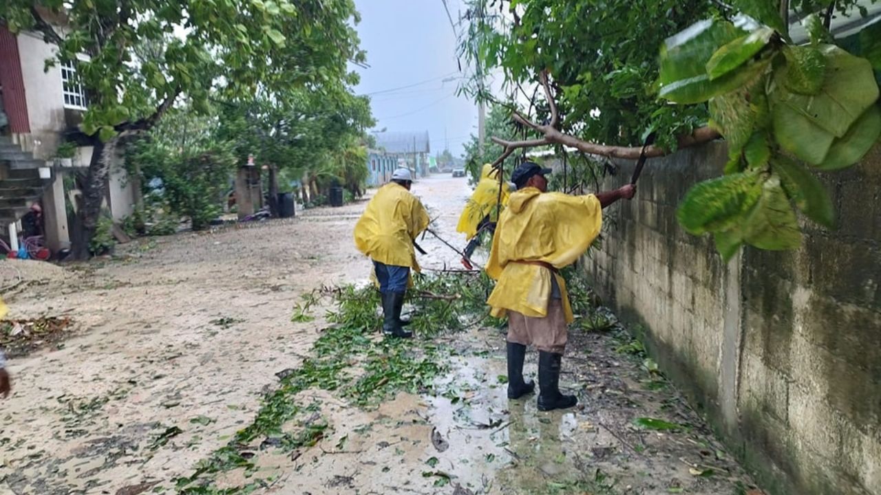 Huracán ‘Helene’ provocará fuertes lluvias en varios estados