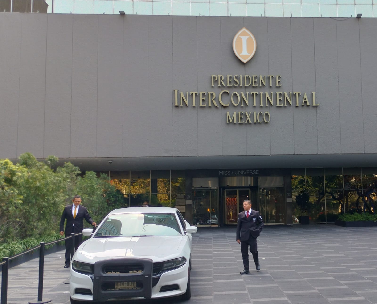 Discriminación y sectarismo ejerce el Hotel Intercontinental Polanco contra miembro de la prensa