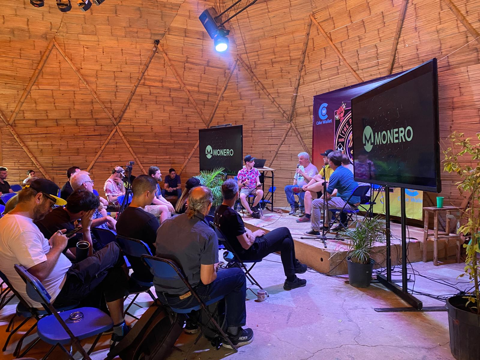 Monerotopia; el evento que te asesora para tener libertad y privacidad financiera con crypto