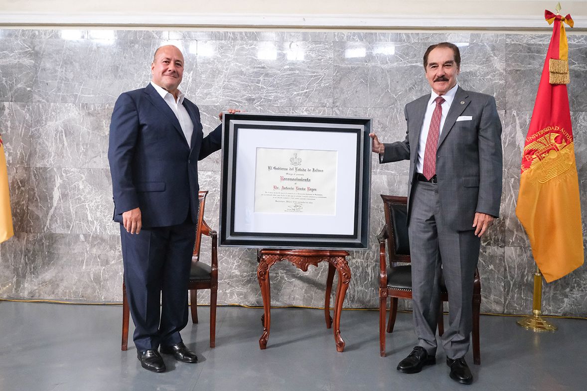 Reconoce Gobernador de Jalisco trayectoria del Rector de la UAG