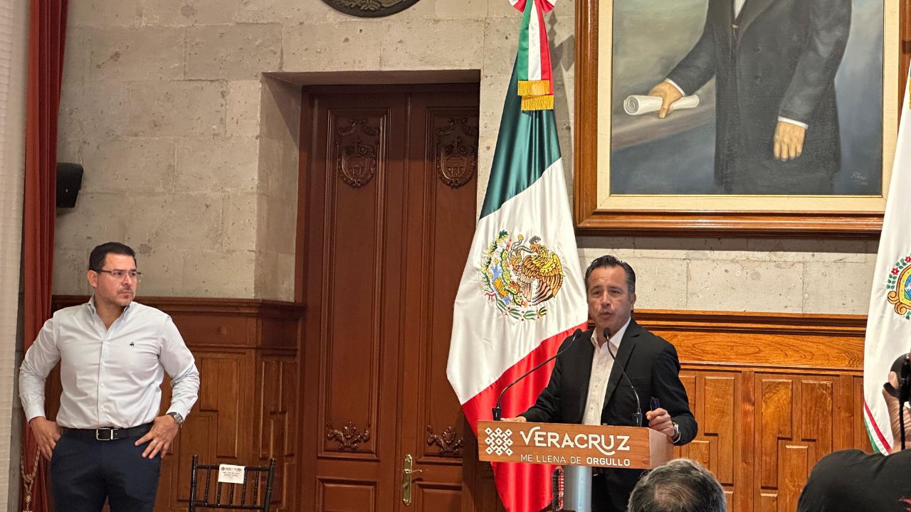 Inicia “Bachetón” en Veracruz para rehabilitar carreteras