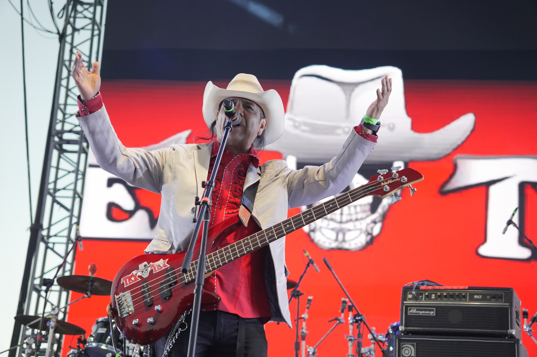 CAMINANTE GOOD VIBES: un festival lleno de música, gratitud y energía en Teotihuacán