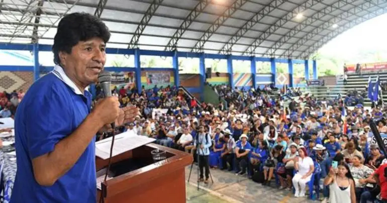 Evo Morales dice que será candidato con sigla «prestada» o «regalada» si no vuelve al MAS