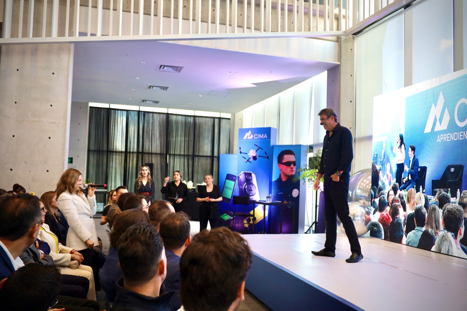 Arturo Elías Ayub en panel de CIMA: “La suerte te la generas”