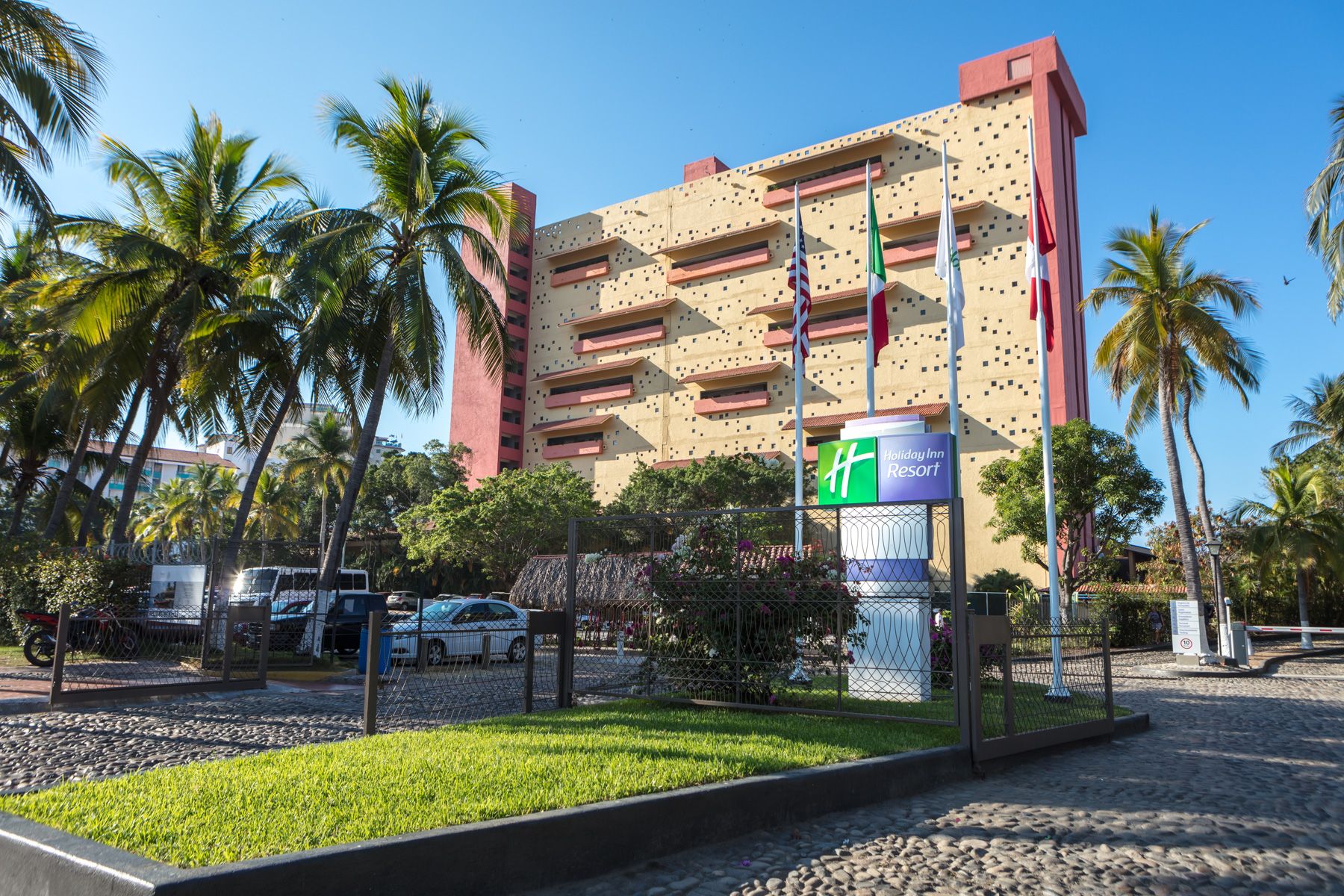 Holiday Inn Ixtapa impulsa una nueva era de paquetes todo incluido sostenibles