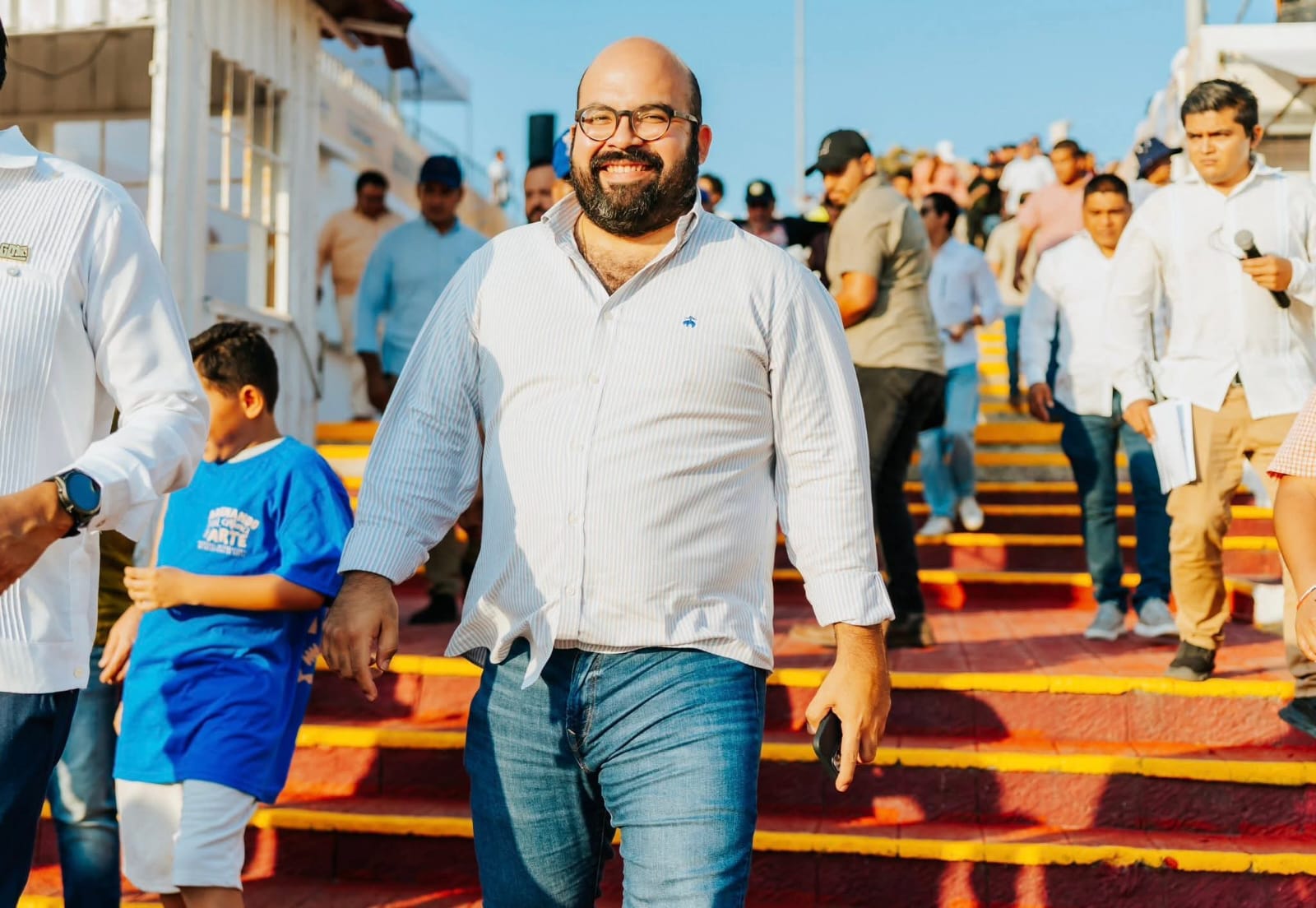 Rompe públicamente Sheinbaum con Salinas Méndez